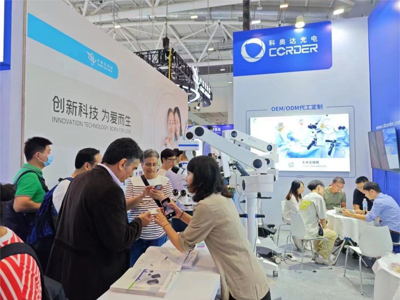 Ophthalmic microscope