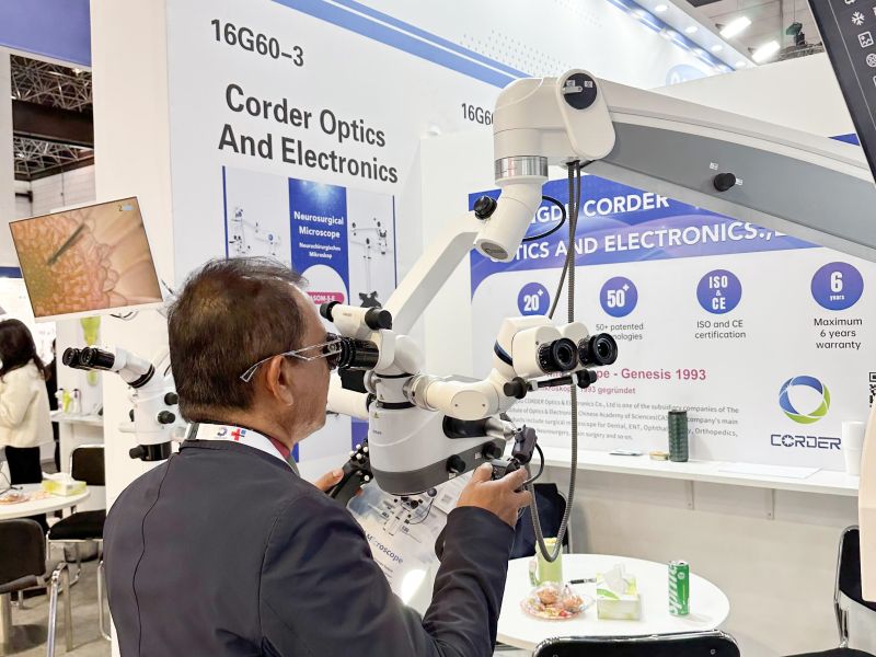 Plastic surgery microscope